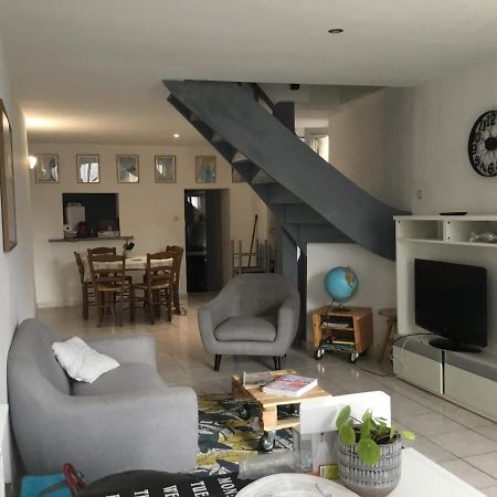 Maison De Centre Ville 6 Personnes Précigné Εξωτερικό φωτογραφία